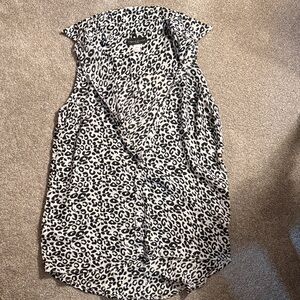 Simply Styled Black and White Leopard Print Blouse